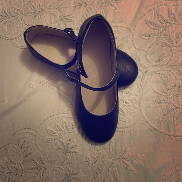 Toke Girls Mary Jane Style Flats - Black - Size 6 - Picture 1 of 2